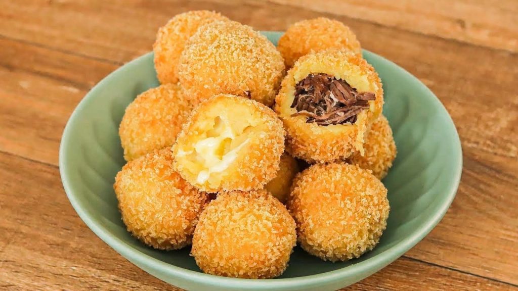 bolinho de pão